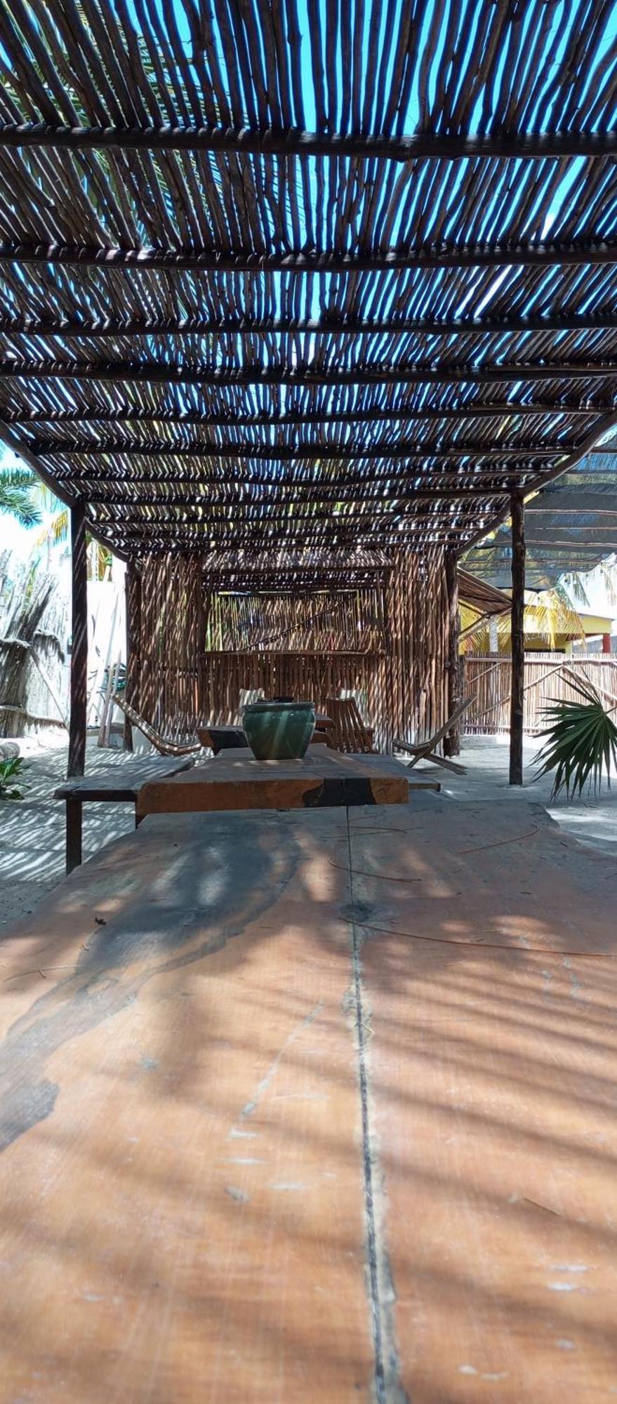El Regalo El Cuyo Hotell Exteriör bild